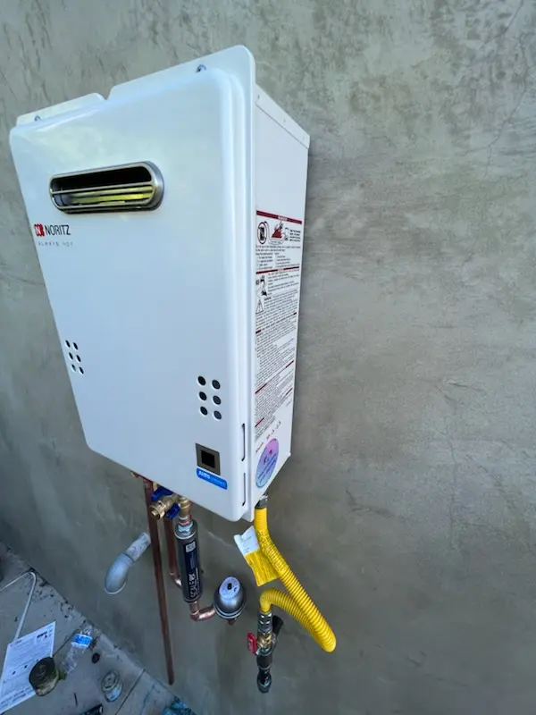 Tankless water heater installation for Orting homes